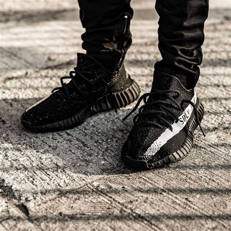 adidas yeezy 350 replica|yeezy 350 white and black.